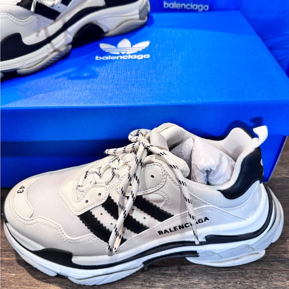 100% Authentic Balenciaga x Adidas Shoes - Picture 3 of 3